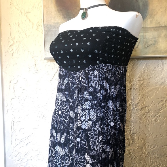 Roxy Maxi dress, new with no tags. Size M - Picture 3 of 4